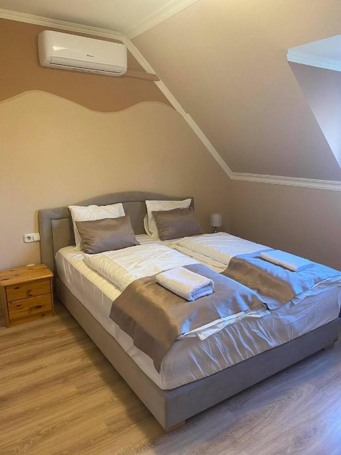 Bed and Breakfast La Curia Panzio Dunaszeg Екстер'єр фото