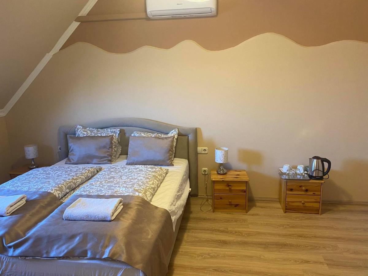 Bed and Breakfast La Curia Panzio Dunaszeg Екстер'єр фото